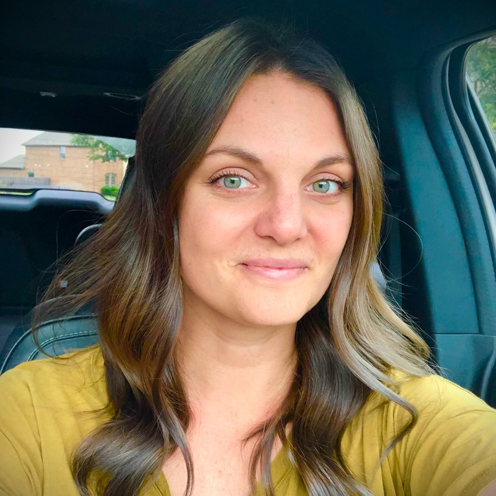 Meet your Posher, Stephanie